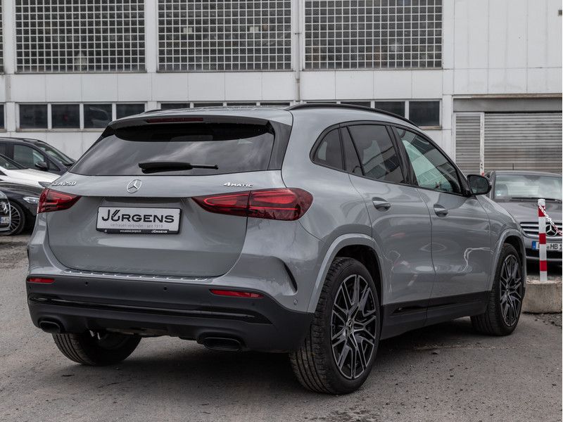 Mercedes-Benz GLA 250 4M AMG-Sport MLB Pano AHK Night Sound 20 foto 4