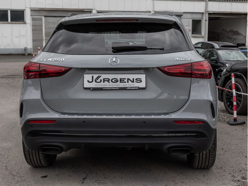 Mercedes-Benz GLA 250 4M AMG-Sport MLB Pano AHK Night Sound 20 foto 5