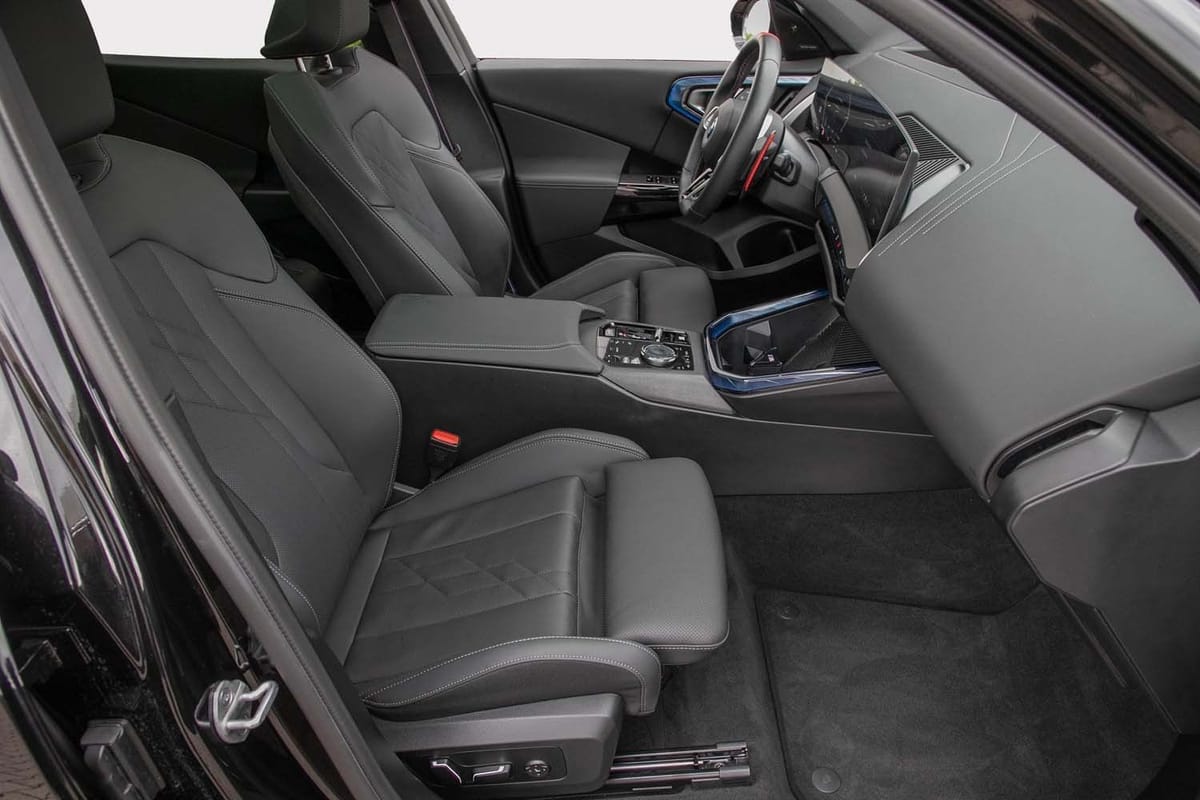 BMW X3 M50 xDrive M Pro AHK IconicGlow Pano HeadUp foto 4