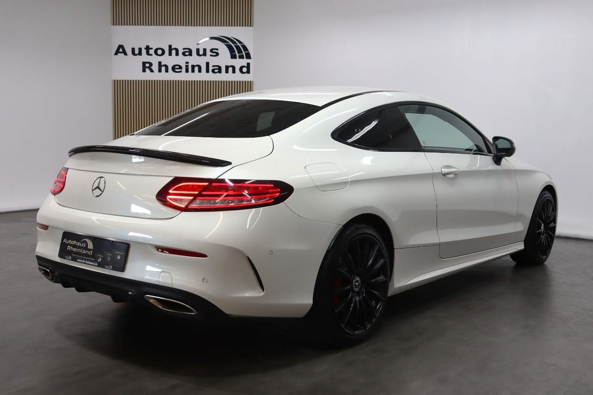 Mercedes-Benz C300 Coupe AMG*NIGHT*SAGA*360°KAMERA*MULTIBEAM foto 5