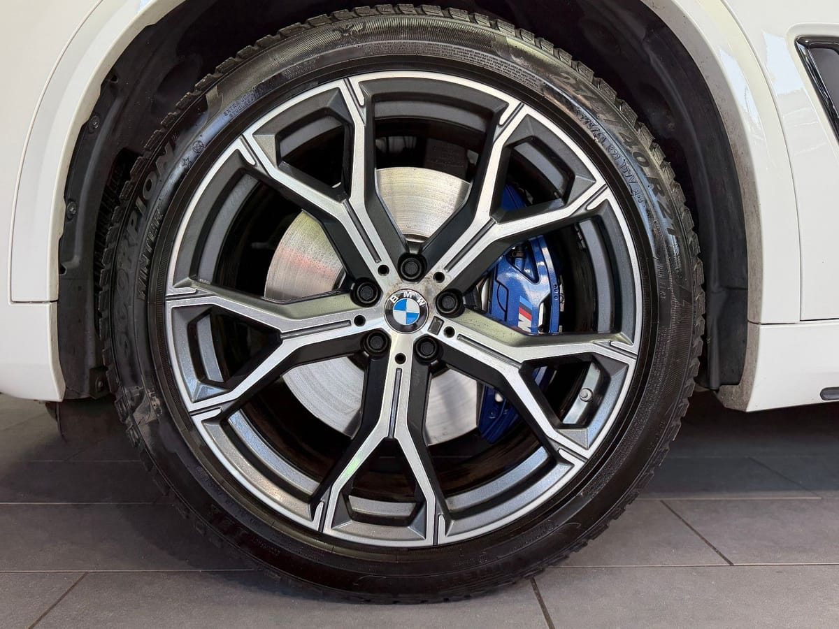 BMW X5 M50d LASER H&K 360° PANO GESTIK AHK HuD foto 14