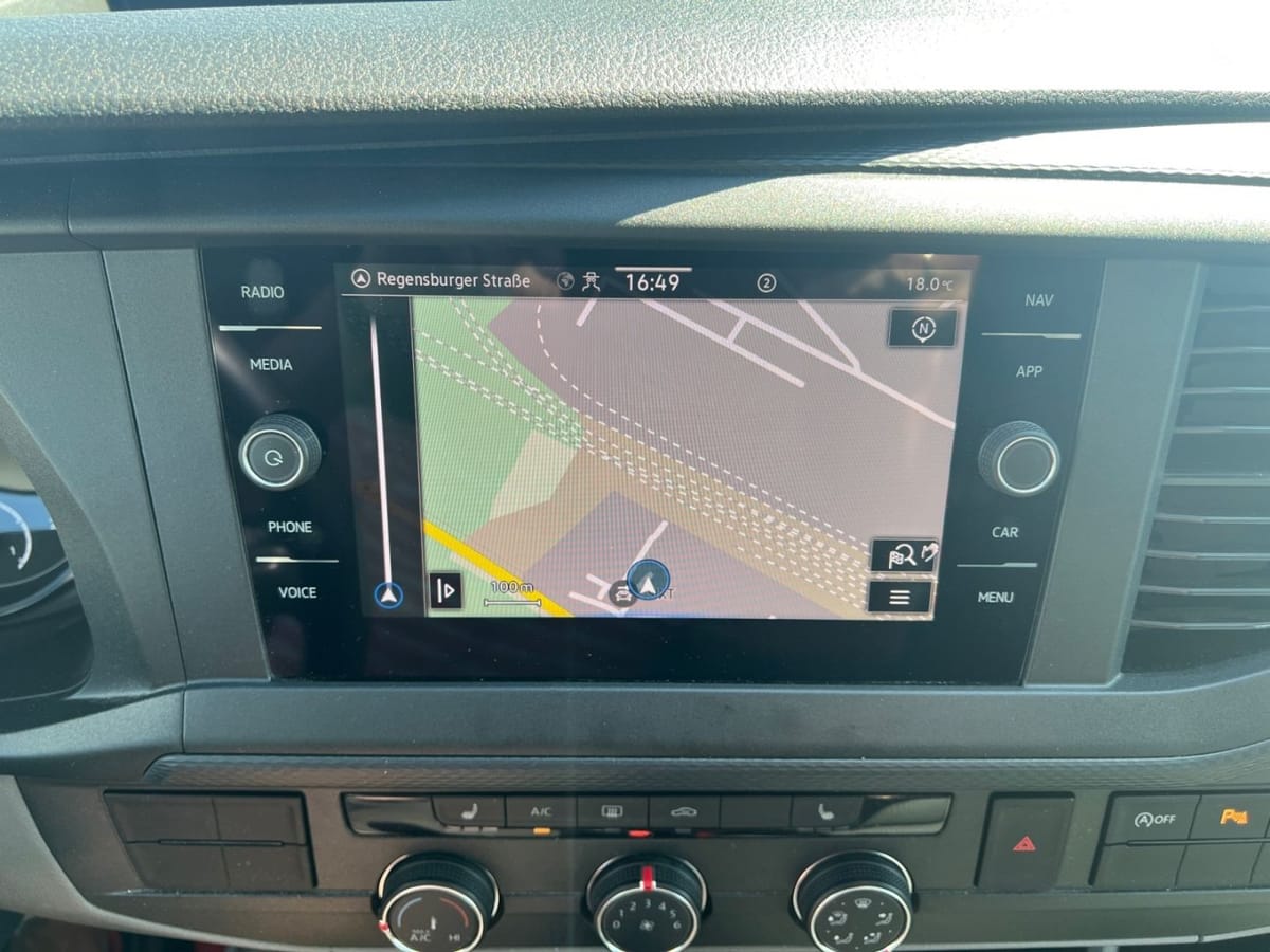 Volkswagen T6.1 Kombi lang 4MOTION Navi LED ACC Klima       foto 14