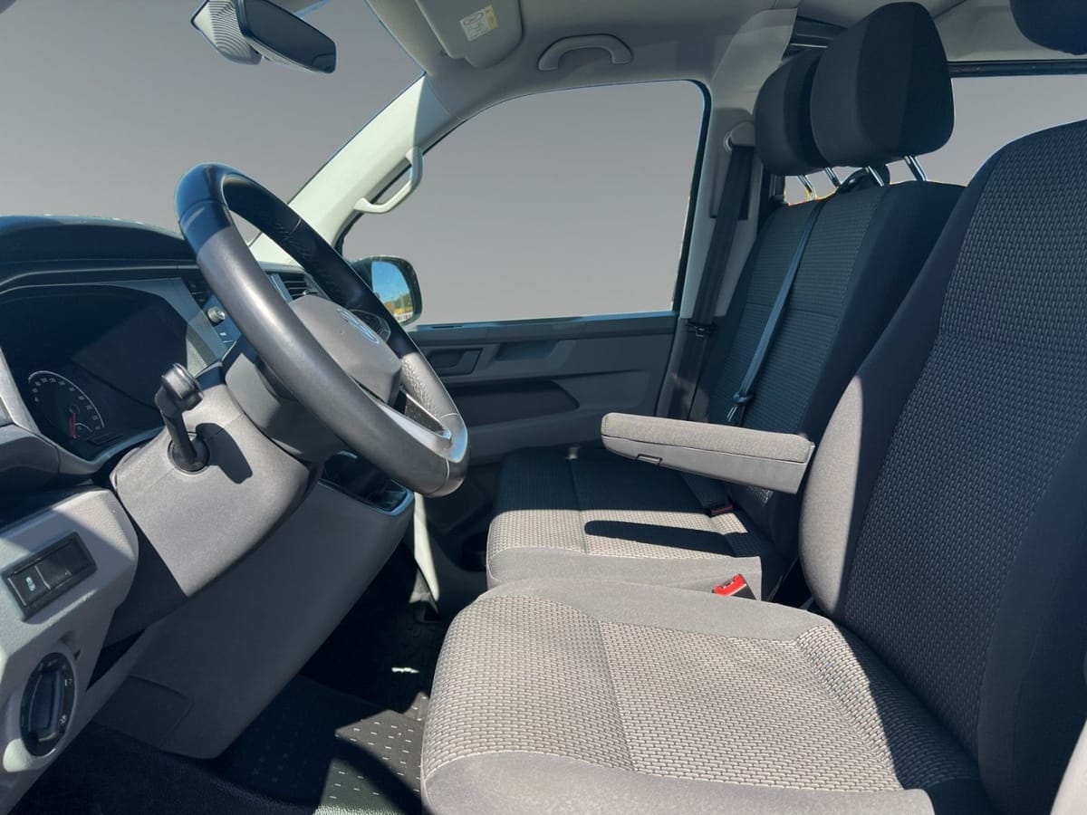 Volkswagen T6.1 Kombi lang 4MOTION Navi LED ACC Klima       foto 9