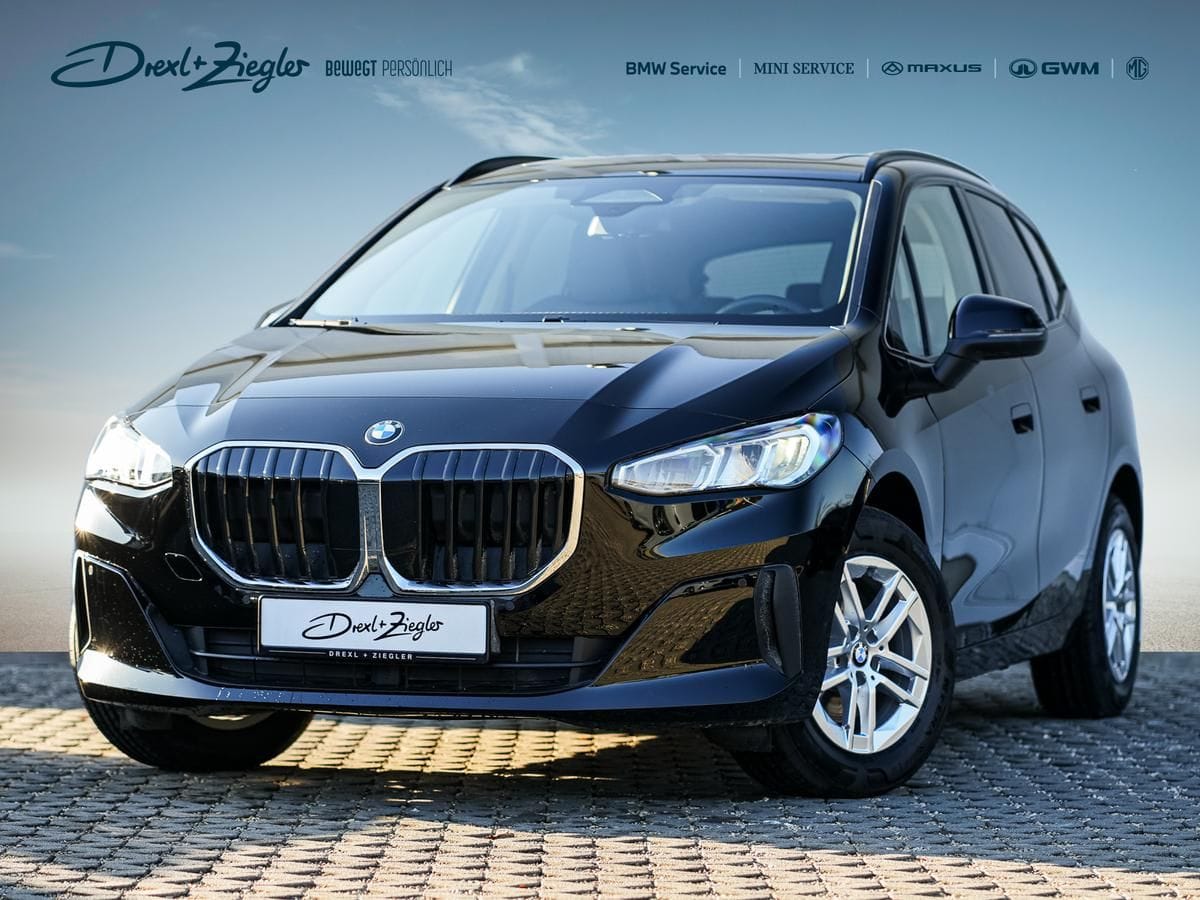 BMW 220d Active Tourer AHK PANO Sportsitze SoGlas
