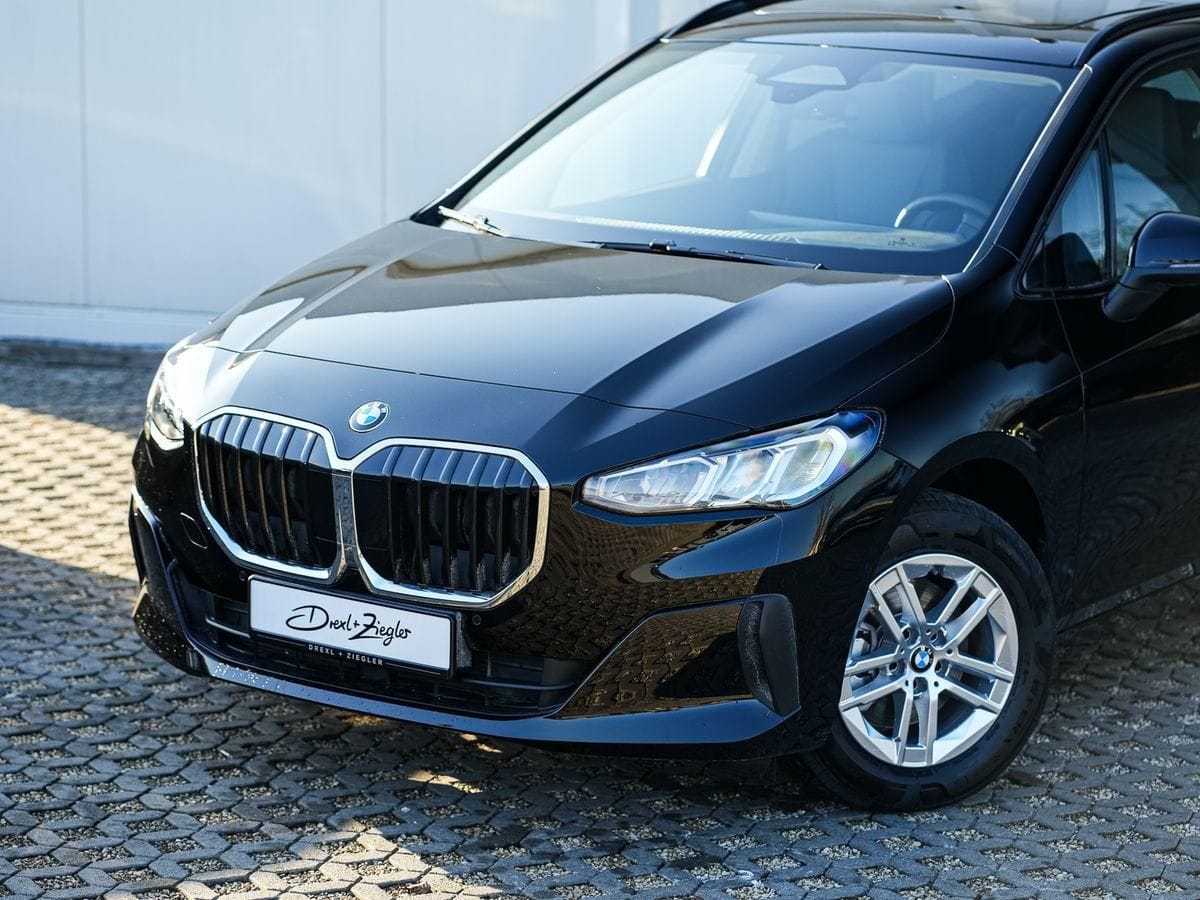 BMW 220d Active Tourer AHK PANO Sportsitze SoGlas foto 4