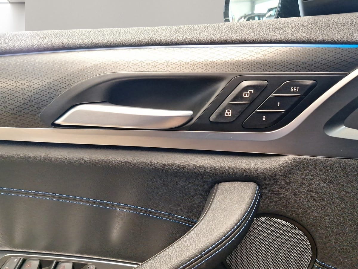BMW iX3 M Sport AHK Driv.Assist.Prof Harman K LED foto 16