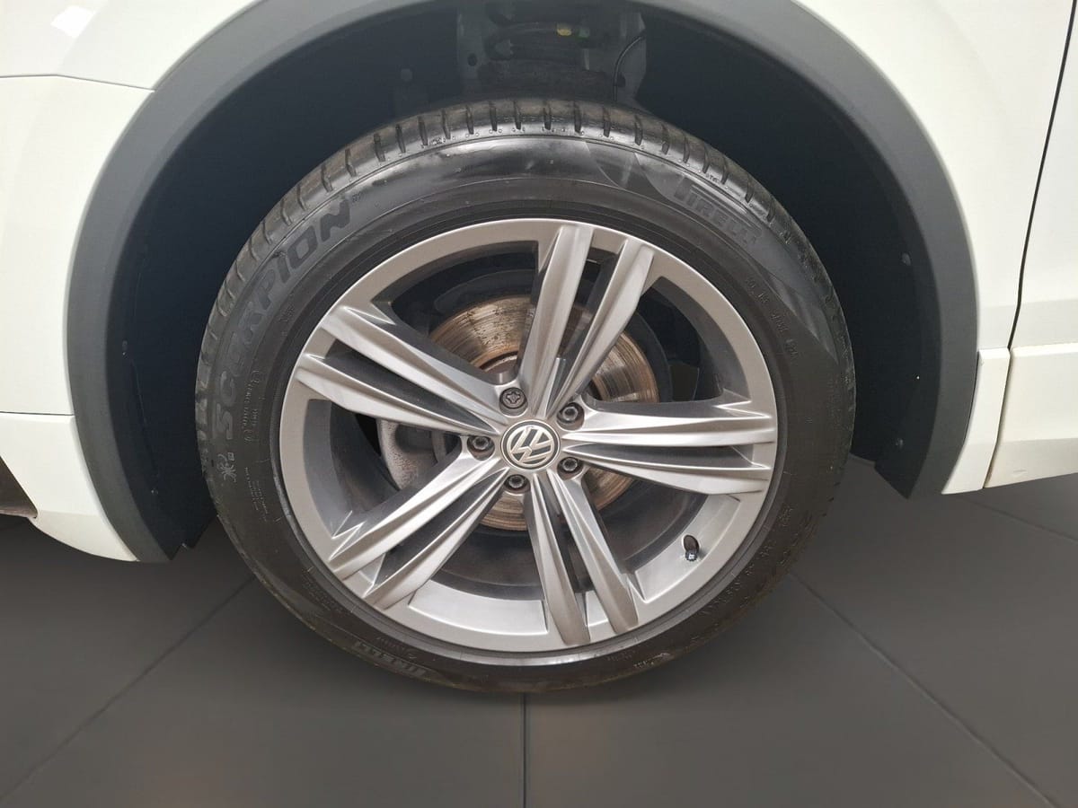 Volkswagen Tiguan Allspace 1.5 TSI AHK Pano R-Line CarPlay foto 5