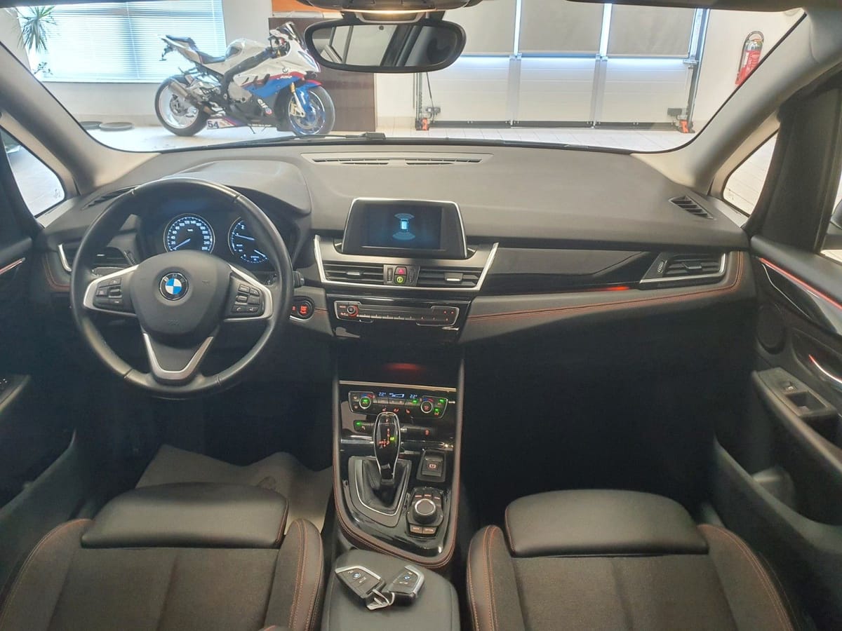 BMW 218i/GT/Aut/LED/7-Sitzer/ParkAss/Temp/SportLine foto 3