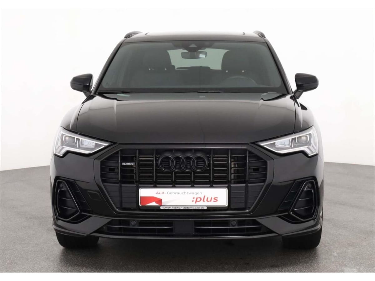 Audi Q3 40 TFSI quattro S line AHK Pano LED NAV RFK foto 3