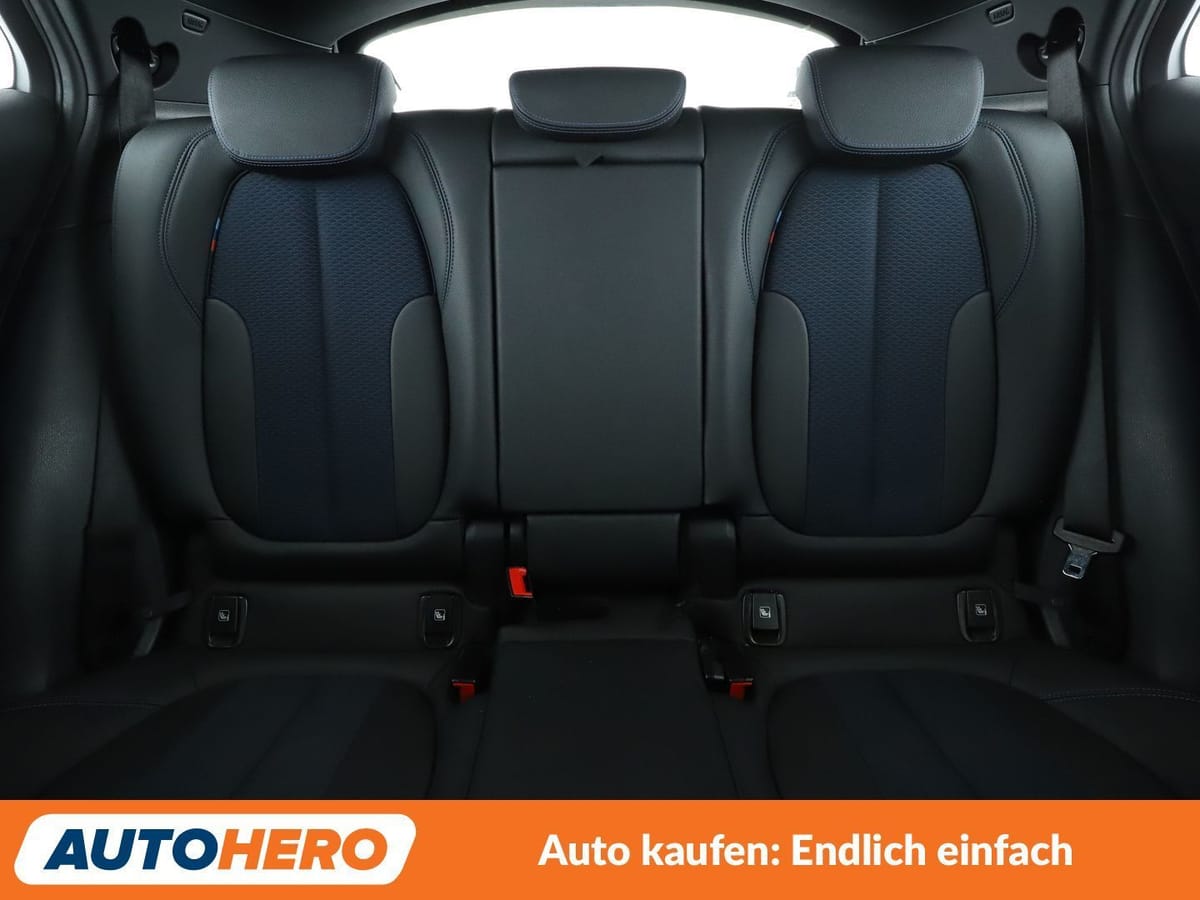BMW X2 sDrive 20i M Sport Aut.*NAVI*PDC*TEMPO* foto 16