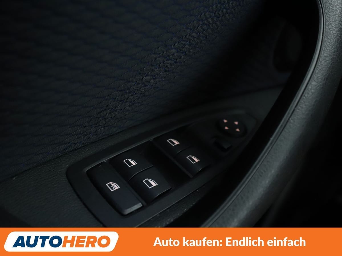 BMW X2 sDrive 20i M Sport Aut.*NAVI*PDC*TEMPO* foto 25
