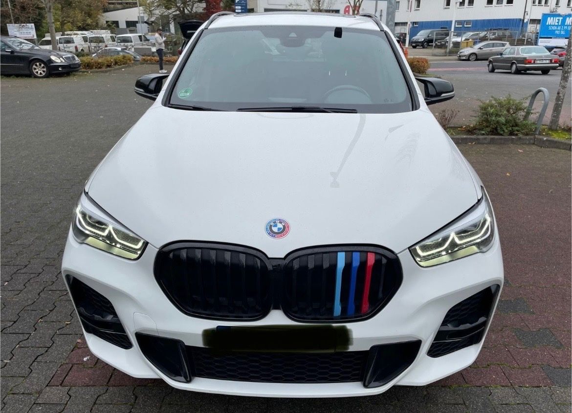 BMW X1 xDrive 20 d M Sport Navi Pano LED DAB 8-fach foto 2
