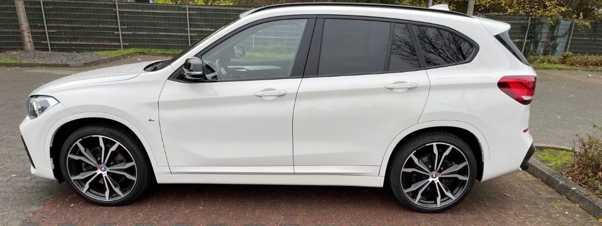 BMW X1 xDrive 20 d M Sport Navi Pano LED DAB 8-fach foto 4