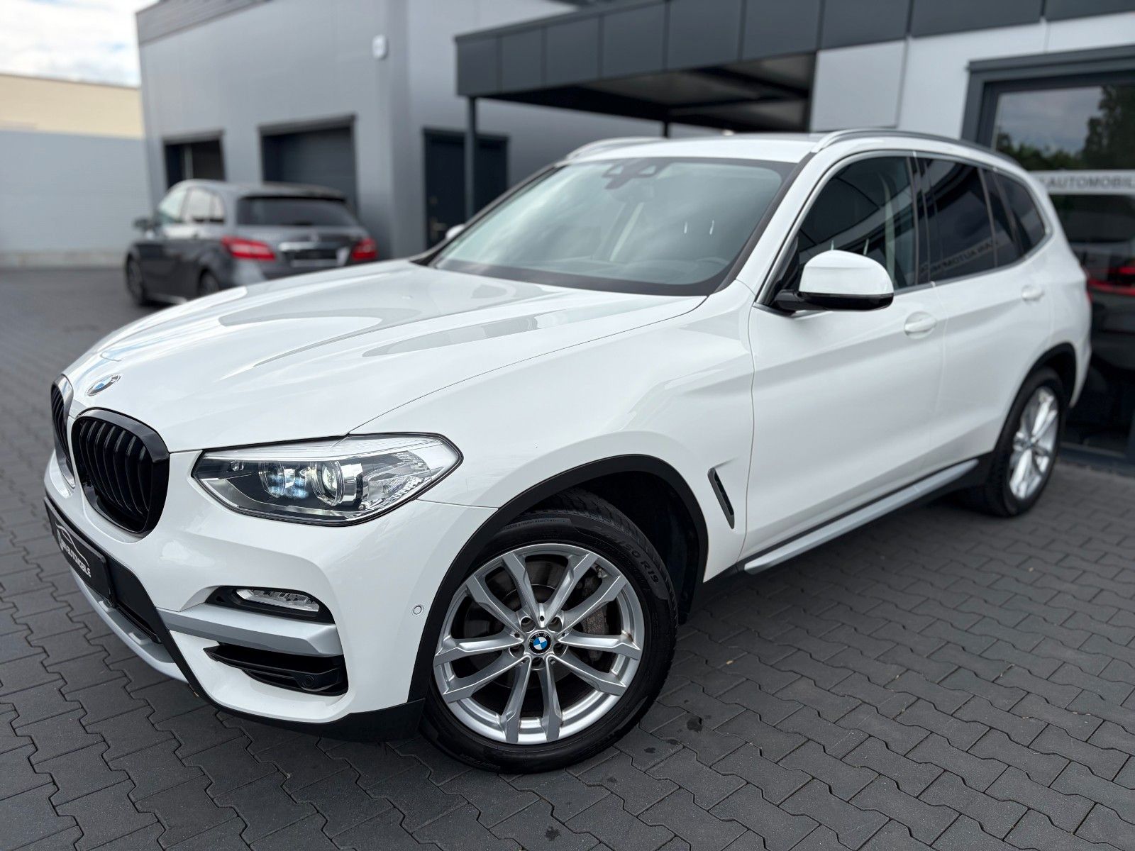 BMW X3 30 d xDrive xLine *LED*AHK*ACC*HUD*R-Kamera* foto 2