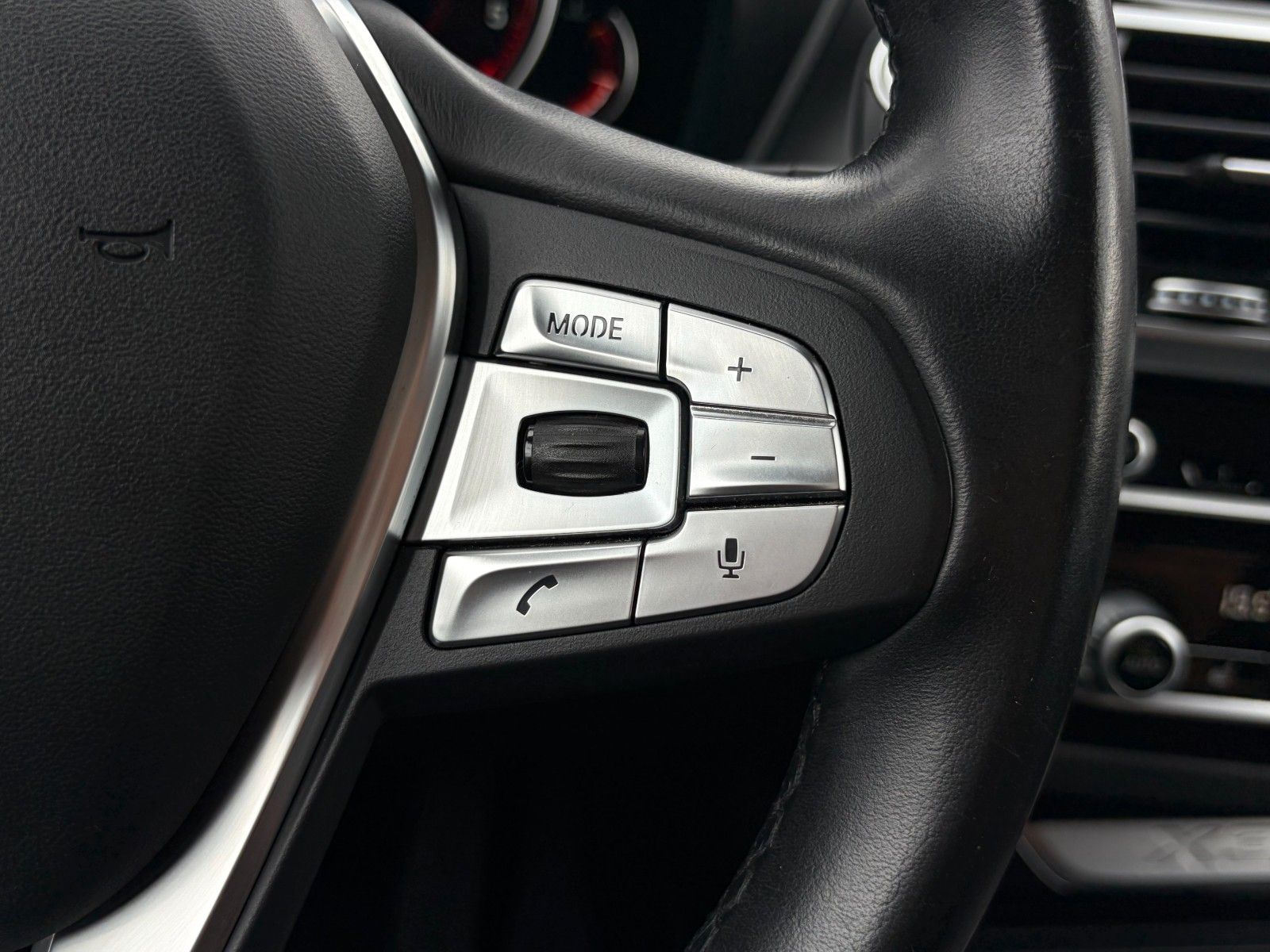 BMW X3 30 d xDrive xLine *LED*AHK*ACC*HUD*R-Kamera* foto 20
