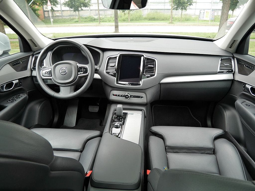 Volvo XC90 B5D AWD Plus Bright AHK PANO ACC H K MEMORY foto 9