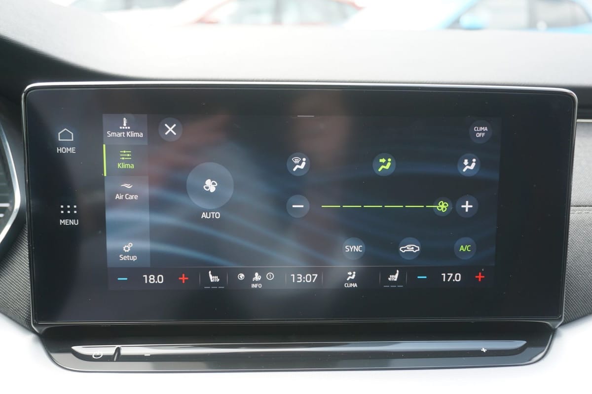 Skoda Octavia Combi 1.5 TSI Navi Kamera el. Heckklappe foto 16