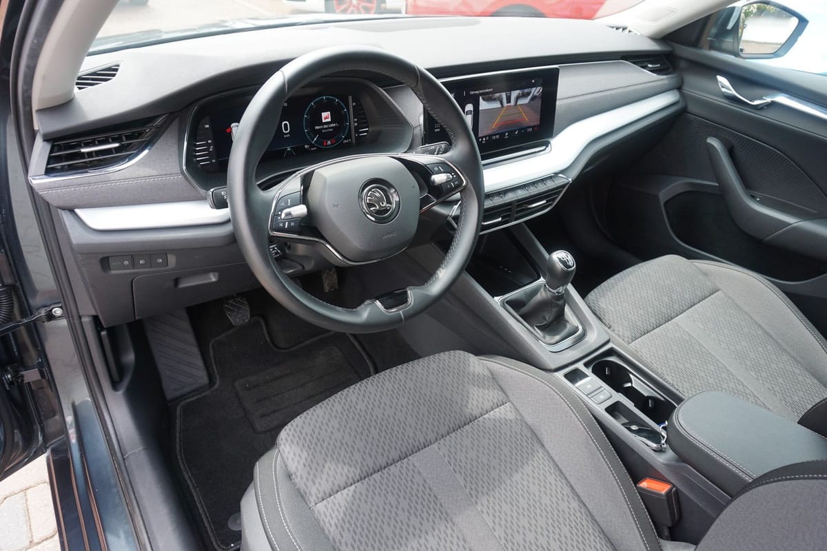 Skoda Octavia Combi 1.5 TSI Navi Kamera el. Heckklappe foto 10