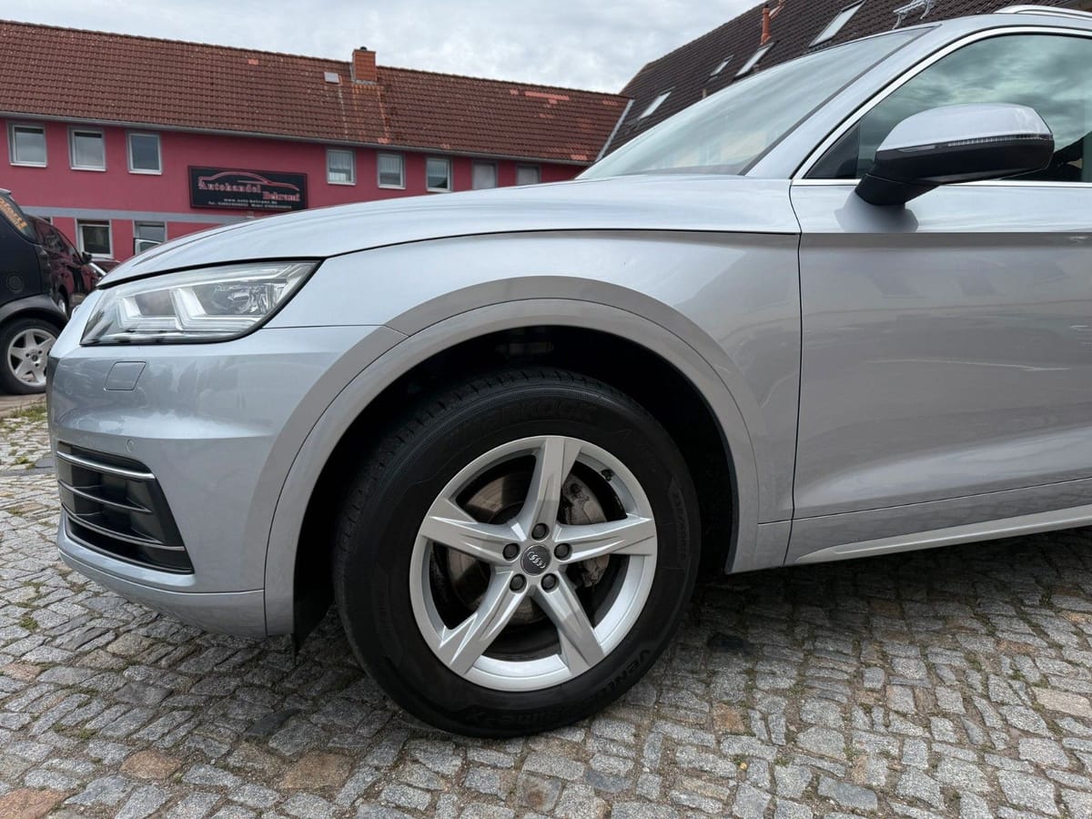 Audi Q5 2.0 TDI sport LED Navi AHK Virtual Cockpit foto 14