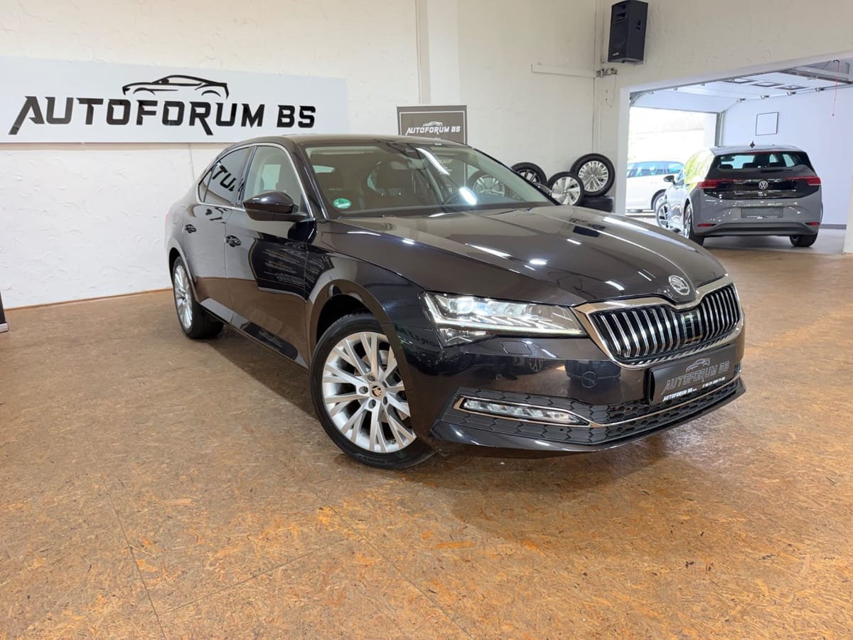 Skoda Superb Lim. Style 2.0 TDI DSG ACC CAM 4xSHZ 18 foto 5