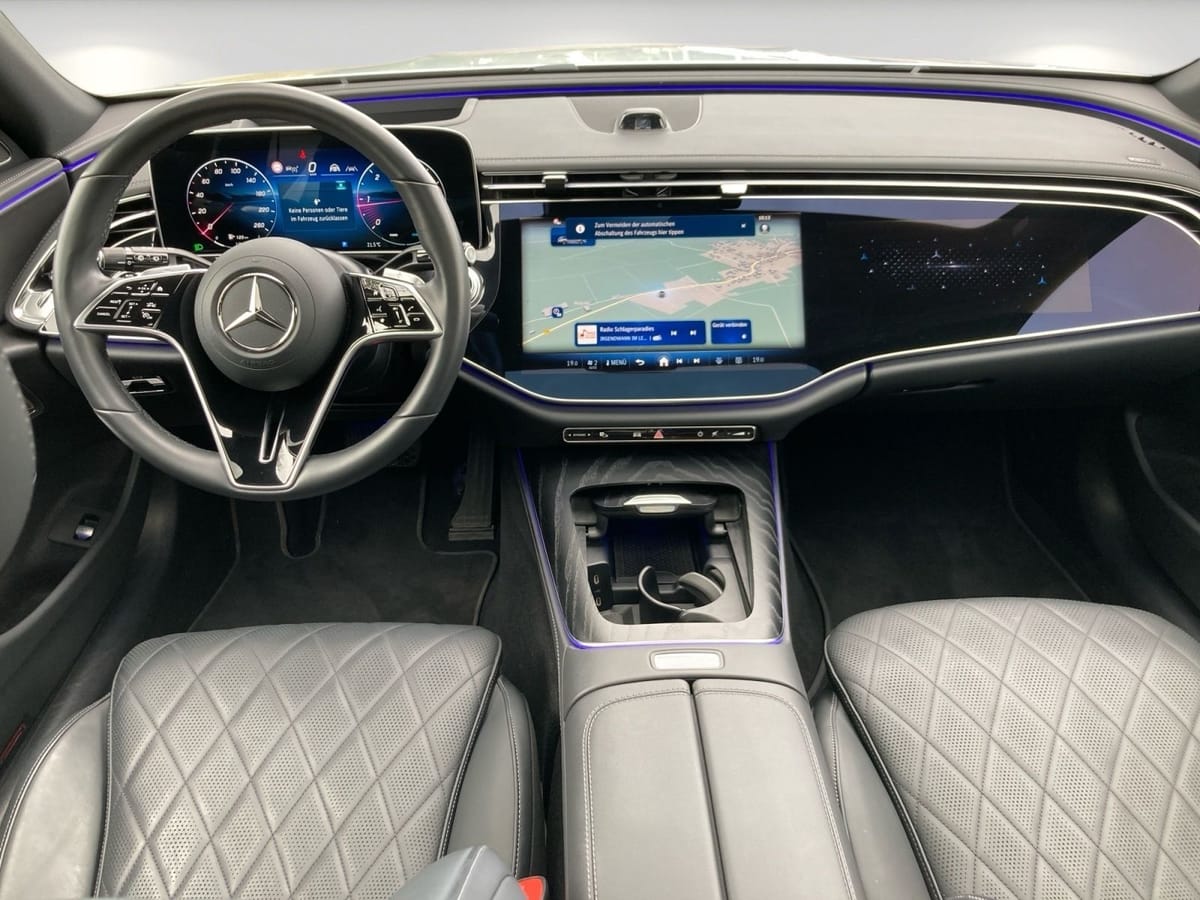 Mercedes-Benz E 450 d 4Matic Exclusive Premium PANO+HUD*AHK+Su foto 9