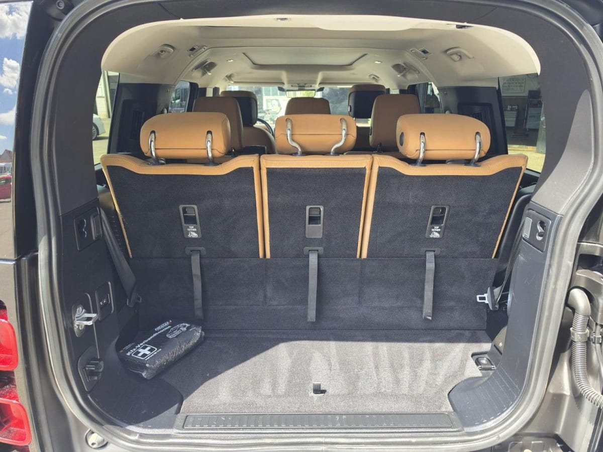 Land Rover Defender 130 First Edition 3,0 AT PANO VOLL foto 5