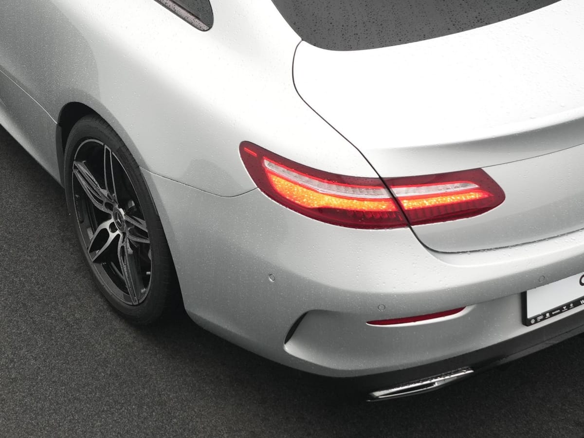 Mercedes-Benz E 350 d AMG Line *StdHz*PANO*AHK*LED*NAVI*LEDER* foto 19