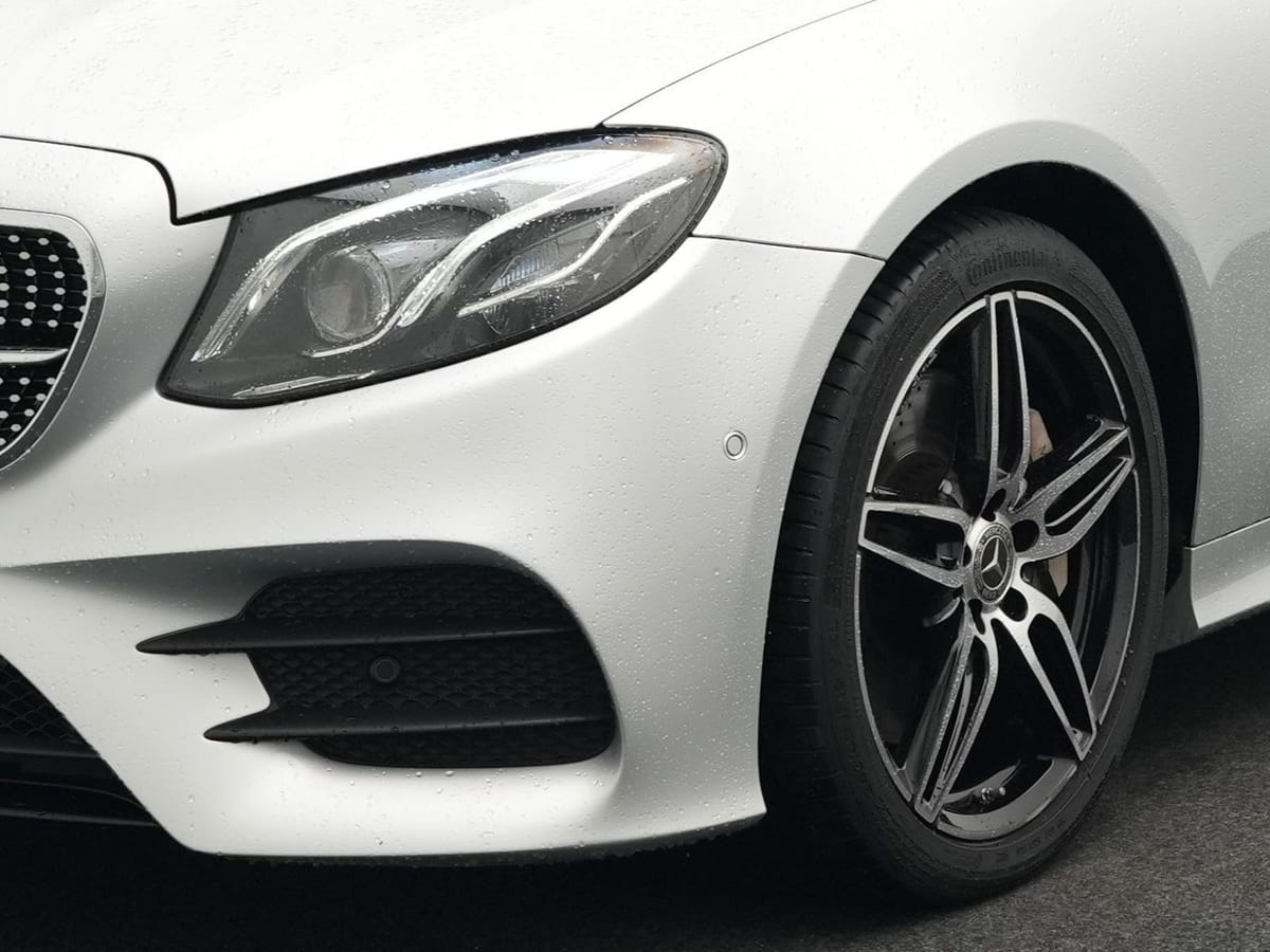 Mercedes-Benz E 350 d AMG Line *StdHz*PANO*AHK*LED*NAVI*LEDER* foto 22