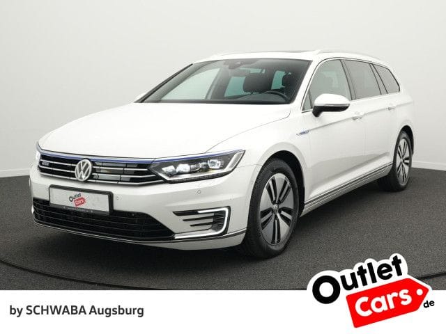 Volkswagen Passat Variant GTE 1.4 TSI DSG R-Line PANO AHK
