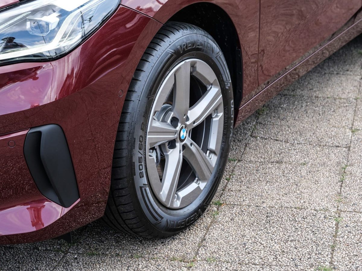BMW 220i Active Tourer DA PA HUD ADAP LED foto 5