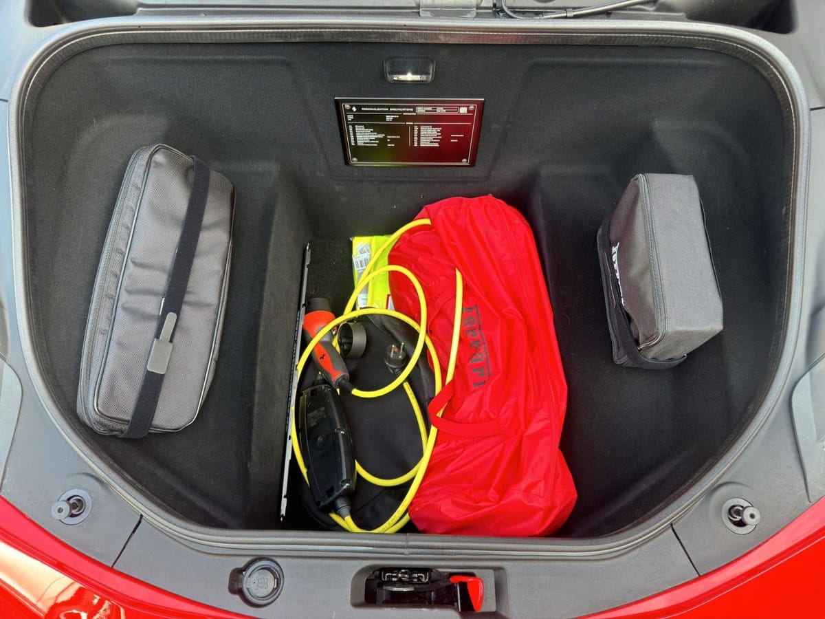 Ferrari 296 GTB *Lift* *Racing Sitze* *PPF* foto 22