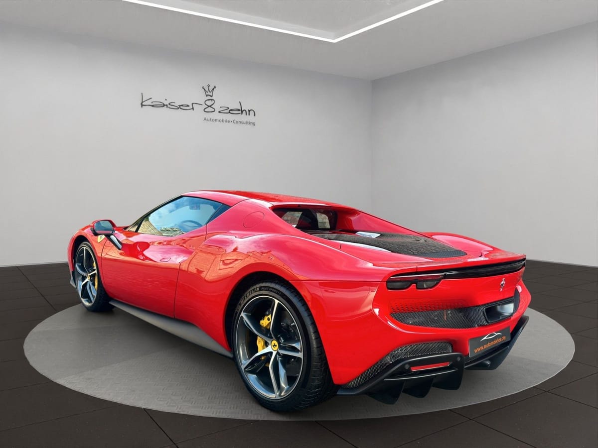 Ferrari 296 GTB *Lift* *Racing Sitze* *PPF* foto 6