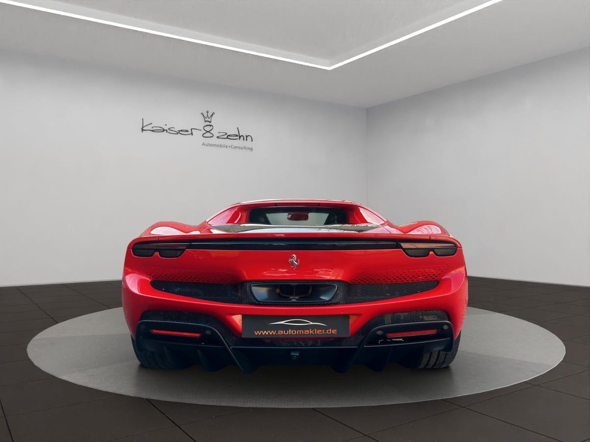 Ferrari 296 GTB *Lift* *Racing Sitze* *PPF* foto 7