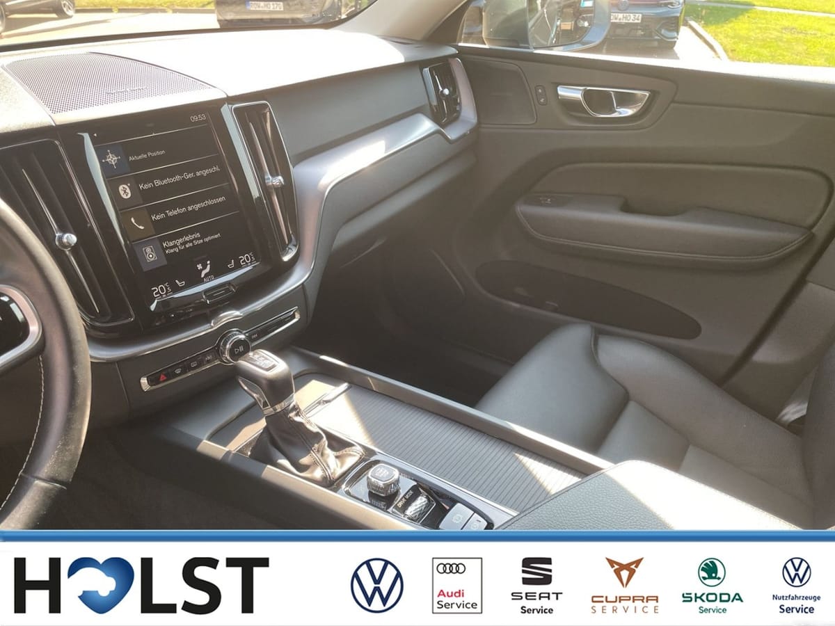 Volvo XC60 Momentum Pro D4 2WD AHK DAB GJR foto 15