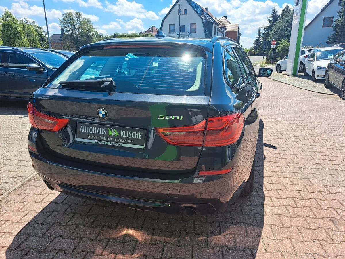 BMW 520 5 Touring 520 i Sport Line foto 5