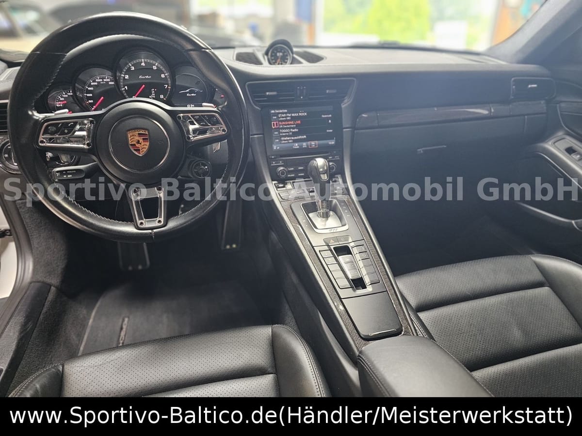Porsche 991.2 TURBO. Approved 03/27. Wartung PZ neu. foto 15