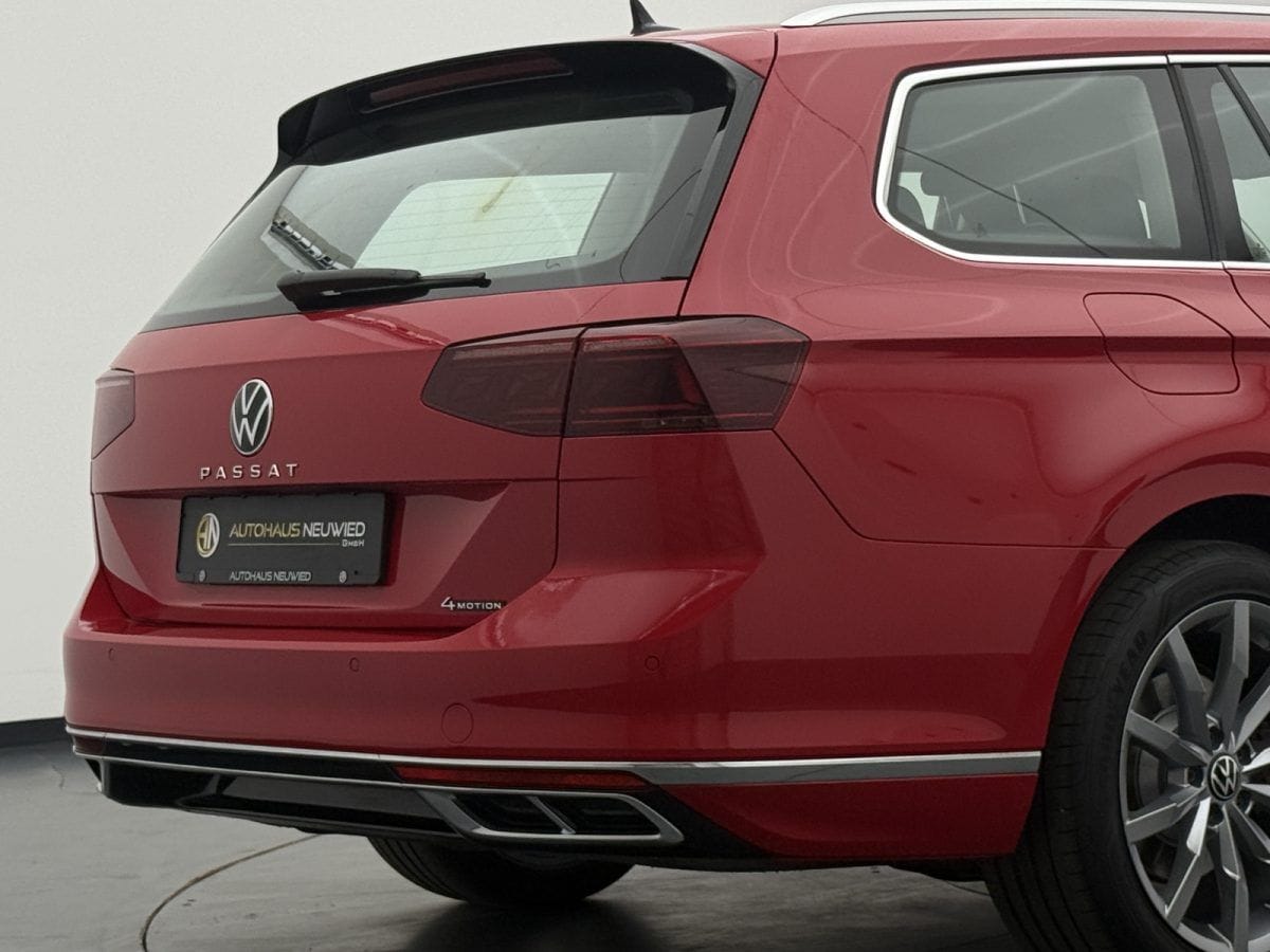 Volkswagen Passat Variant 2.0 TDI DSG 4M RLINE LED STANDHZ foto 14