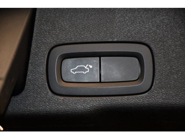 Volvo XC60 D4 2WD Geartronic Inscription Rückkam Tempo foto 11