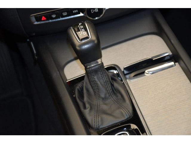 Volvo XC60 D4 2WD Geartronic Inscription Rückkam Tempo foto 6