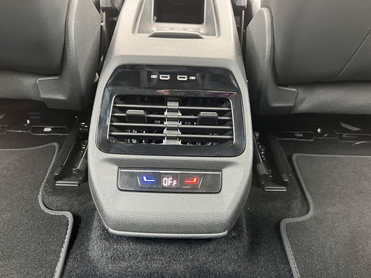 Volkswagen ID.4 Pro Performance*WÄRMEPUMPE*LED*AHK*KAMERA*P foto 16