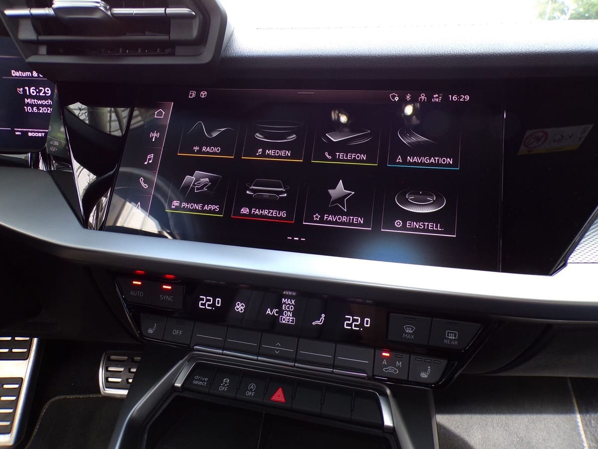 Audi S3 2.0 TFSI QUATTRO S-TRONIC 19' BANG & OLUFSEN foto 16