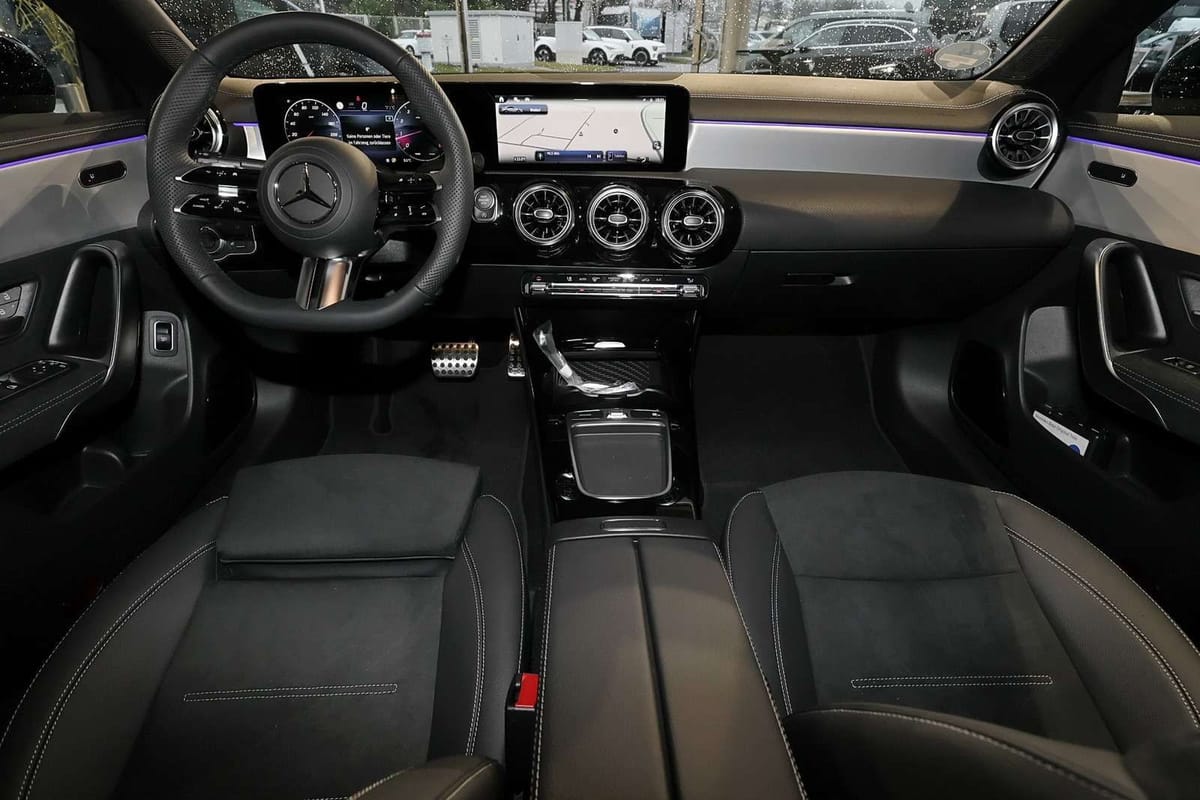 Mercedes-Benz CLA 220 4M Coupé AMG MBUX+LED+Pano+RüKam+Distron foto 5