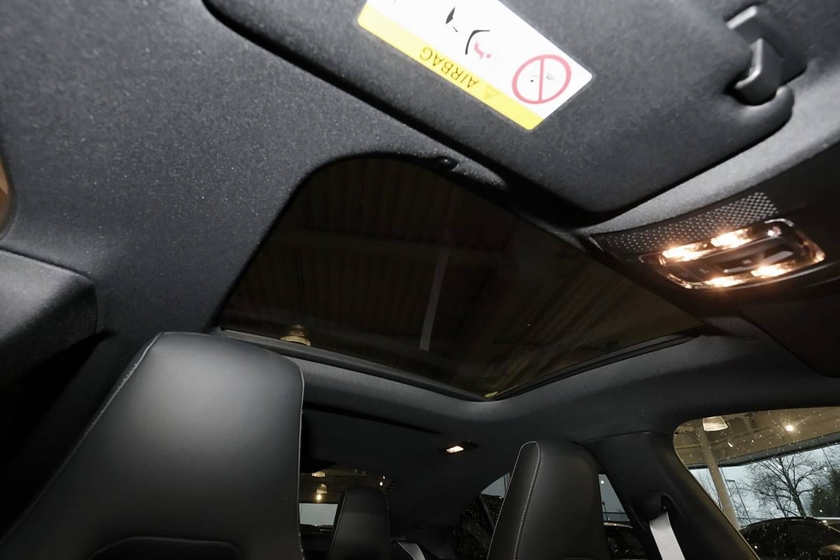 Mercedes-Benz CLA 220 4M Coupé AMG MBUX+LED+Pano+RüKam+Distron foto 7