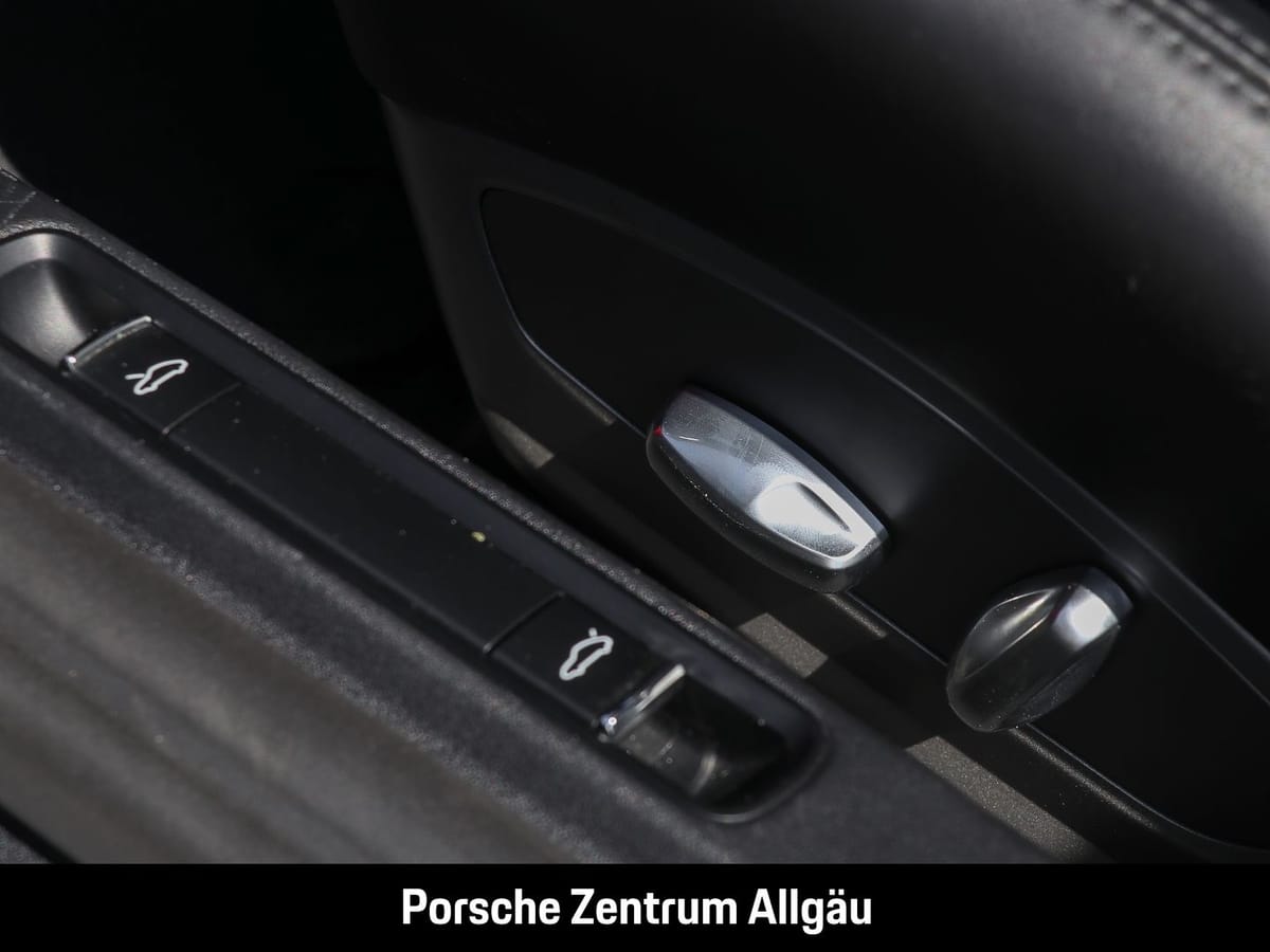 Porsche 991 911 Carrera S Sportfahrwerk Sportabgas BOSE foto 23