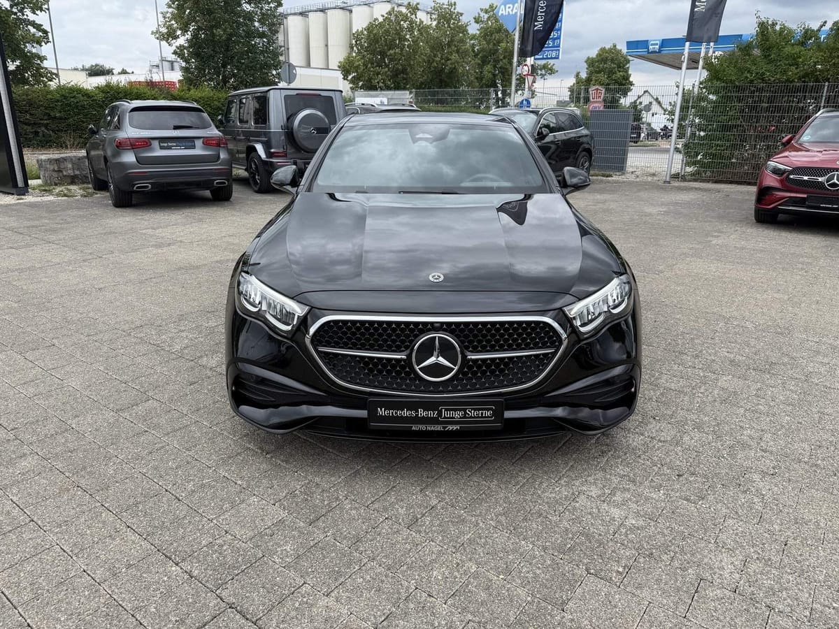 Mercedes-Benz E 220 d AMG*Pano*DISTR*Night*Keyless*Kamera*Wint foto 3