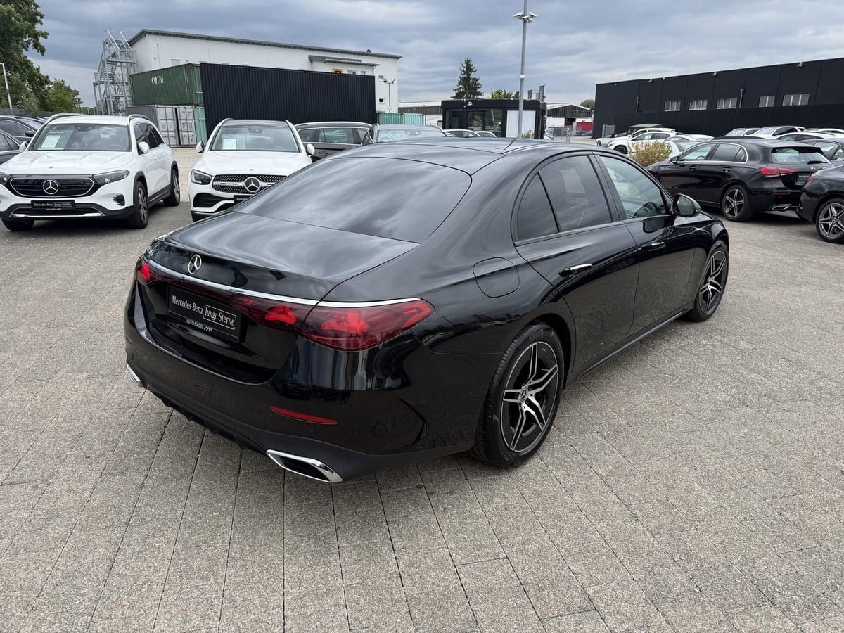 Mercedes-Benz E 220 d AMG*Pano*DISTR*Night*Keyless*Kamera*Wint foto 6