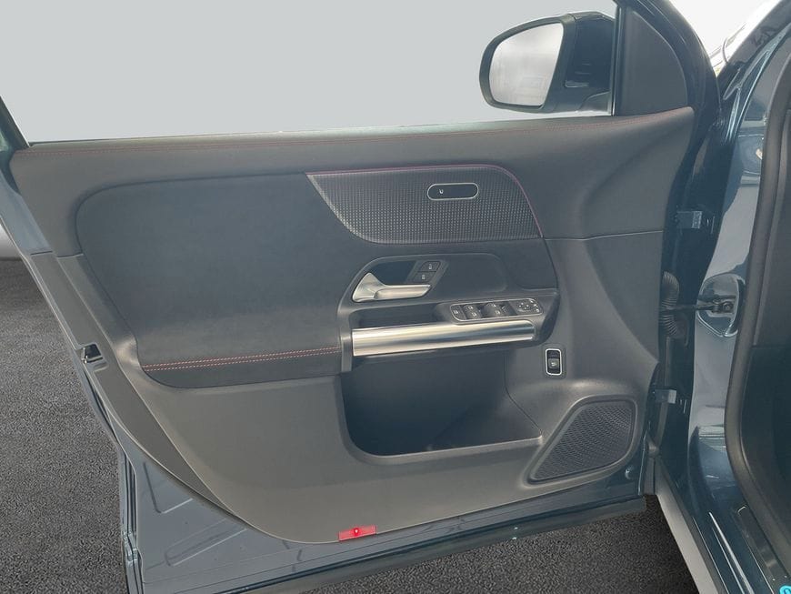 Mercedes-Benz EQA 250 AMG Line|Night|AHK|VZ-Assist|Park|Kam foto 19