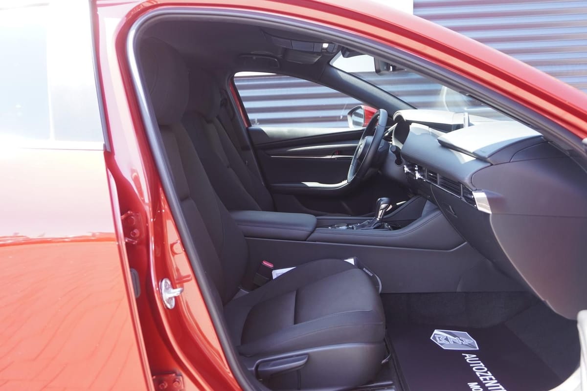 Mazda 3 AUTOMATIK|HEAD-UP|KAMERA|LED|ACC|APPLE|NAVI foto 18