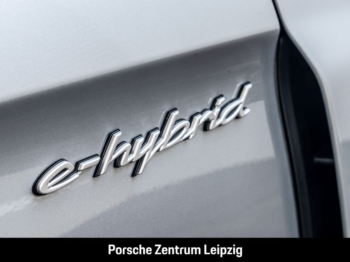 Porsche Panamera 4S E-Hybrid Burmester FondEntertainment foto 15