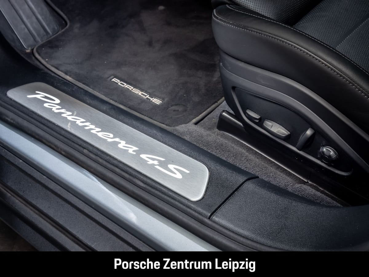 Porsche Panamera 4S E-Hybrid Burmester FondEntertainment foto 25